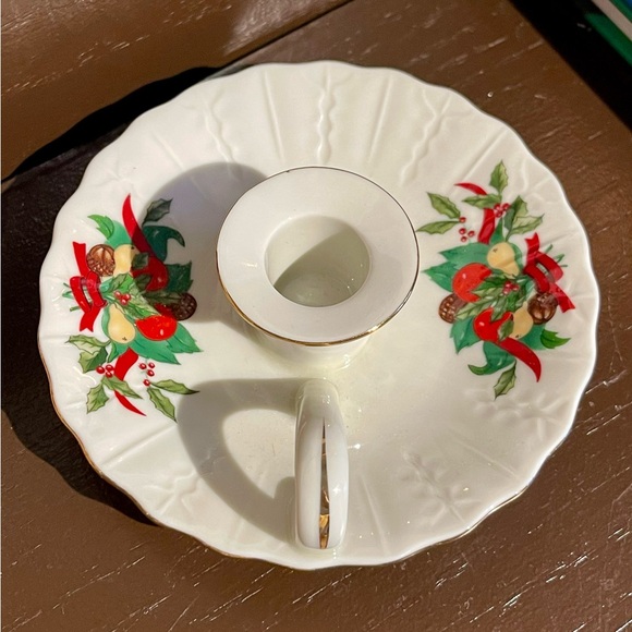 Vintage Porcelain Christmas Candle Holders made in Japan Set of 2 - Picture 5 of 11